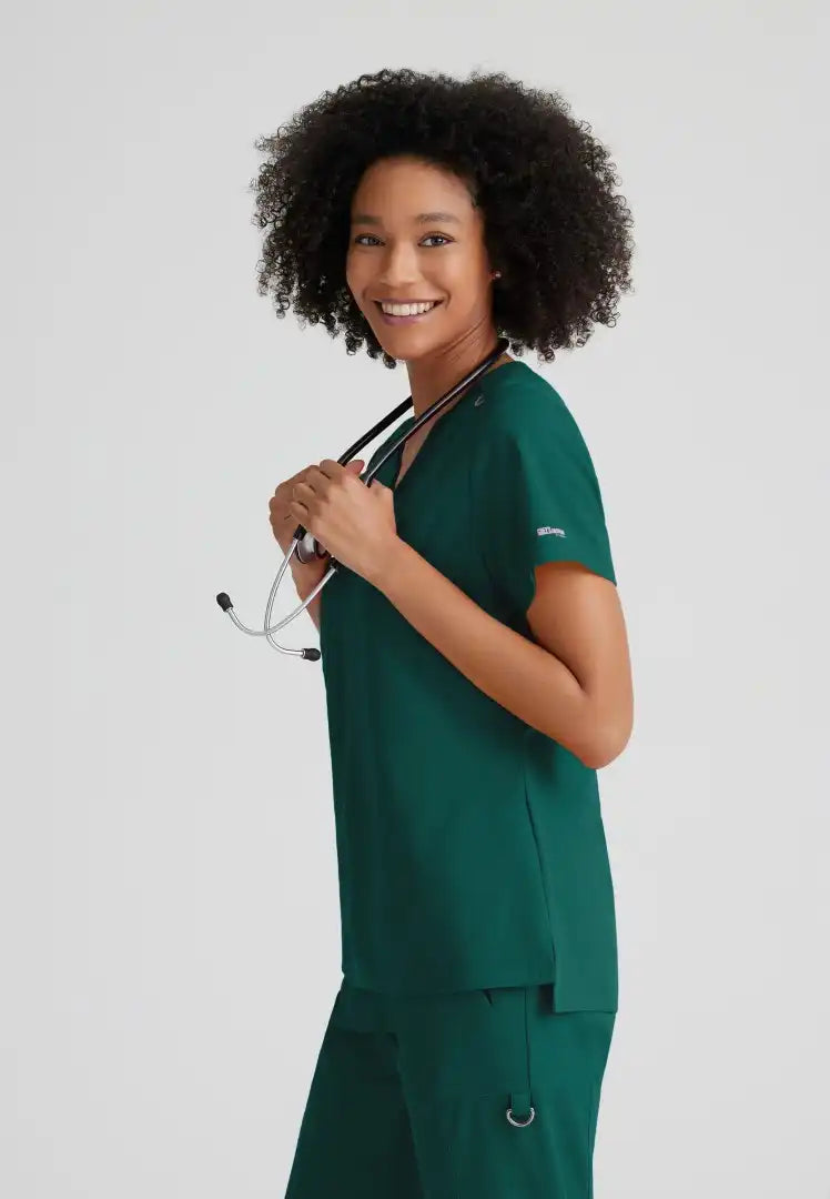 Grey's Anatomy™ Spandex Stretch "Bree" 1-Pocket Tuck In Top - Hunter Green