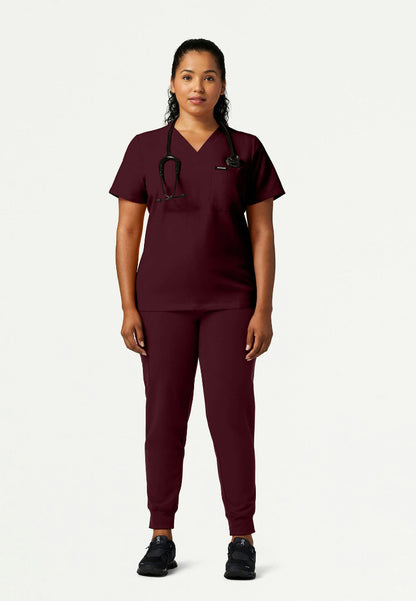 Rhena Slim Essential 1-Pocket Scrub Top - Burgundy