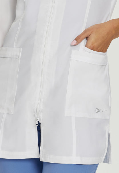 White Cross 2417 lab coat with a visible brand logo on a white background showing pocket details.