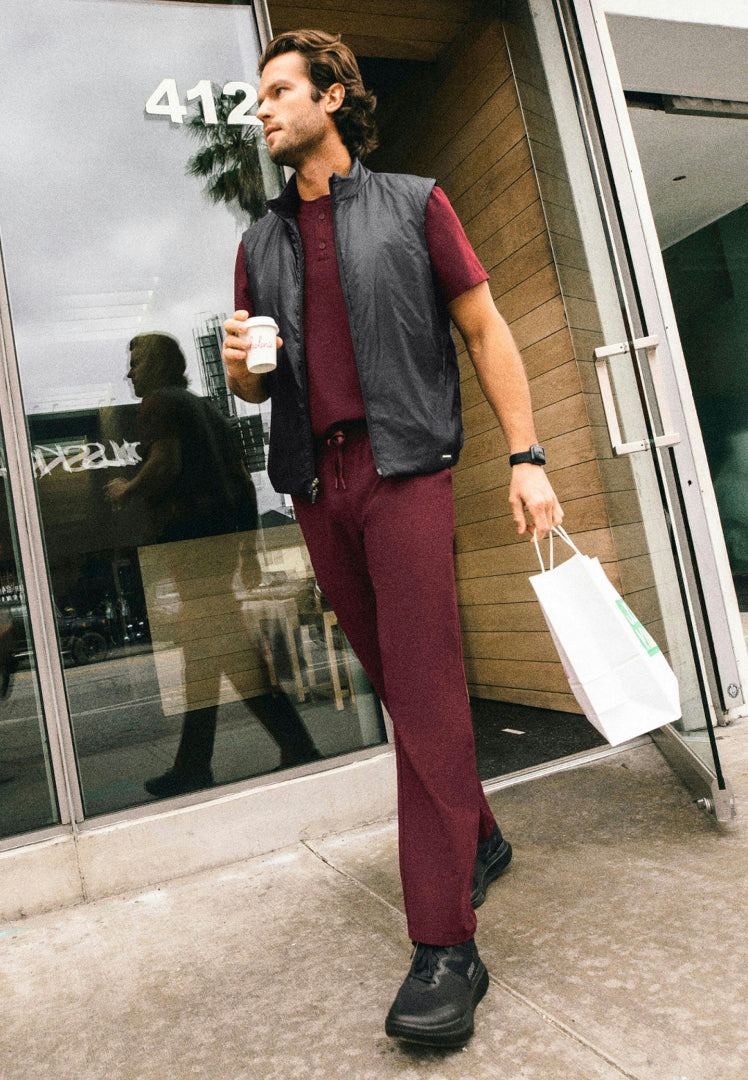 Pantalón médico Rhodes Everyday de pierna recta - Borgoña