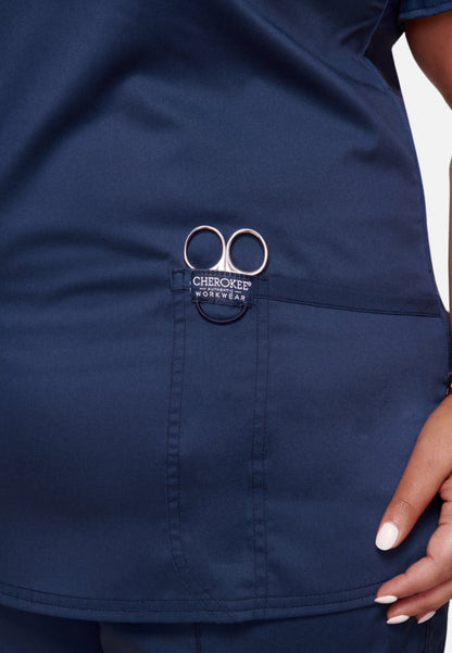 Cherokee Workwear Revolution 620 - Camiseta médica con cuello en V - Azul marino