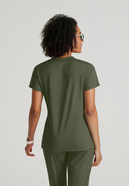 Victory 2-Pocket V-Neck Top - Olive
