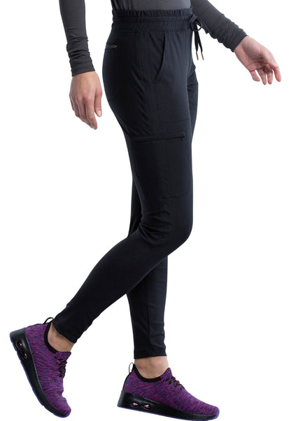 Mid-Rise Tapered Leg Drawstring Pant - Black