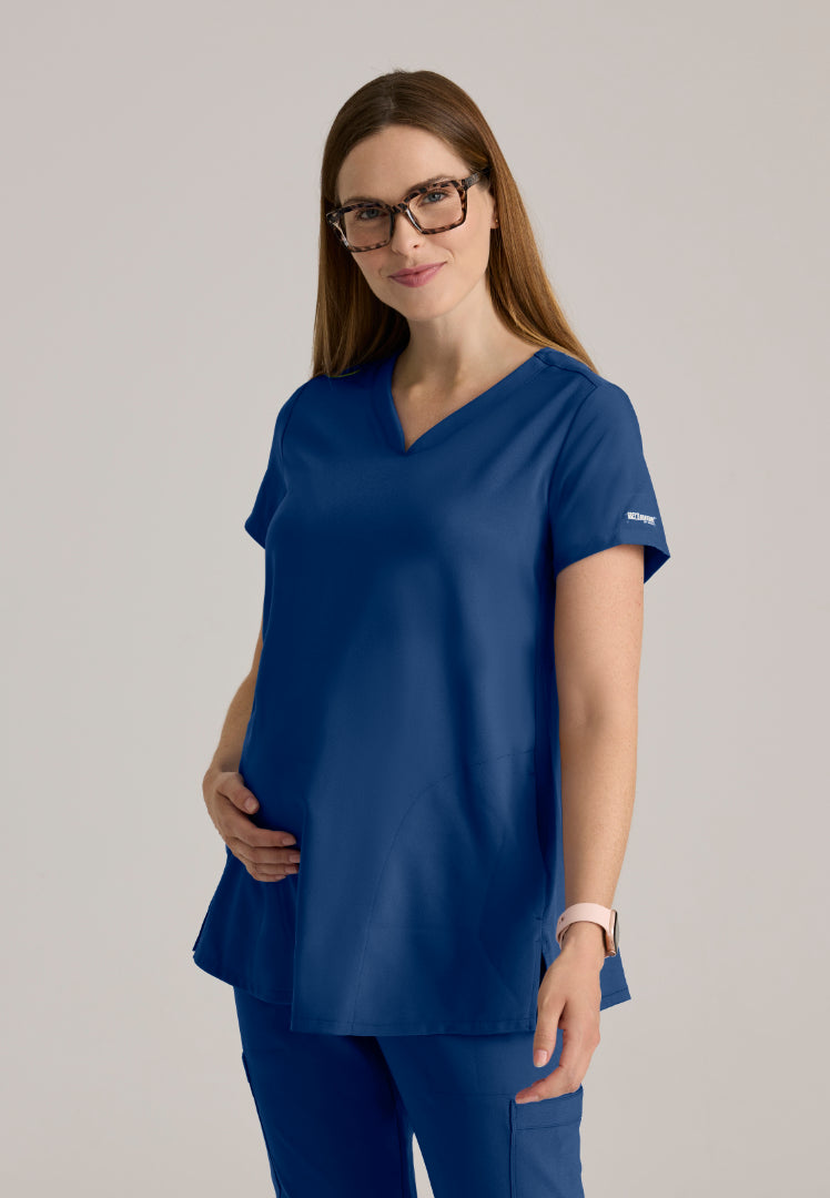 Promise 2-Pocket Maternity Top - Indigo