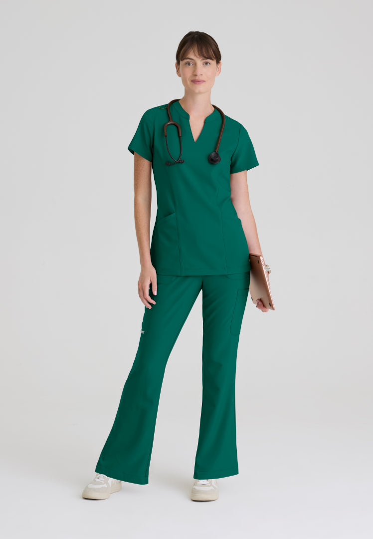 Sky Banded Neck 2-Pocket Top - Hunter