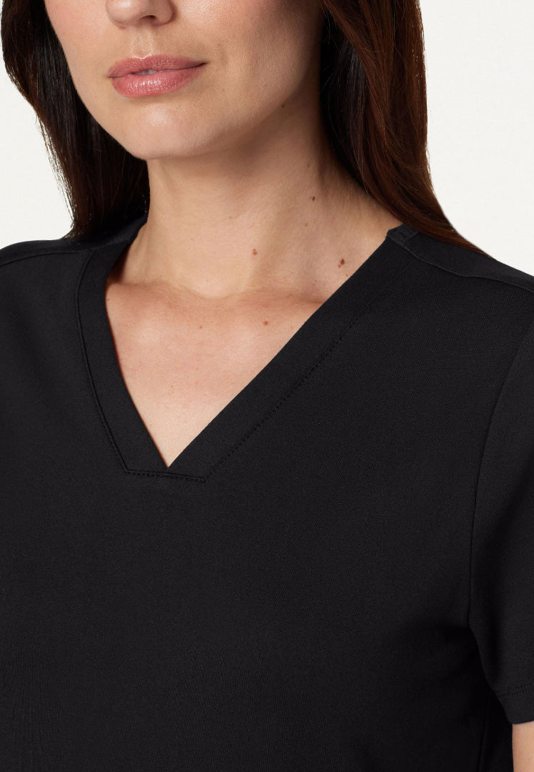 Cesi Slim UltraSOFT Scrub Top - Black