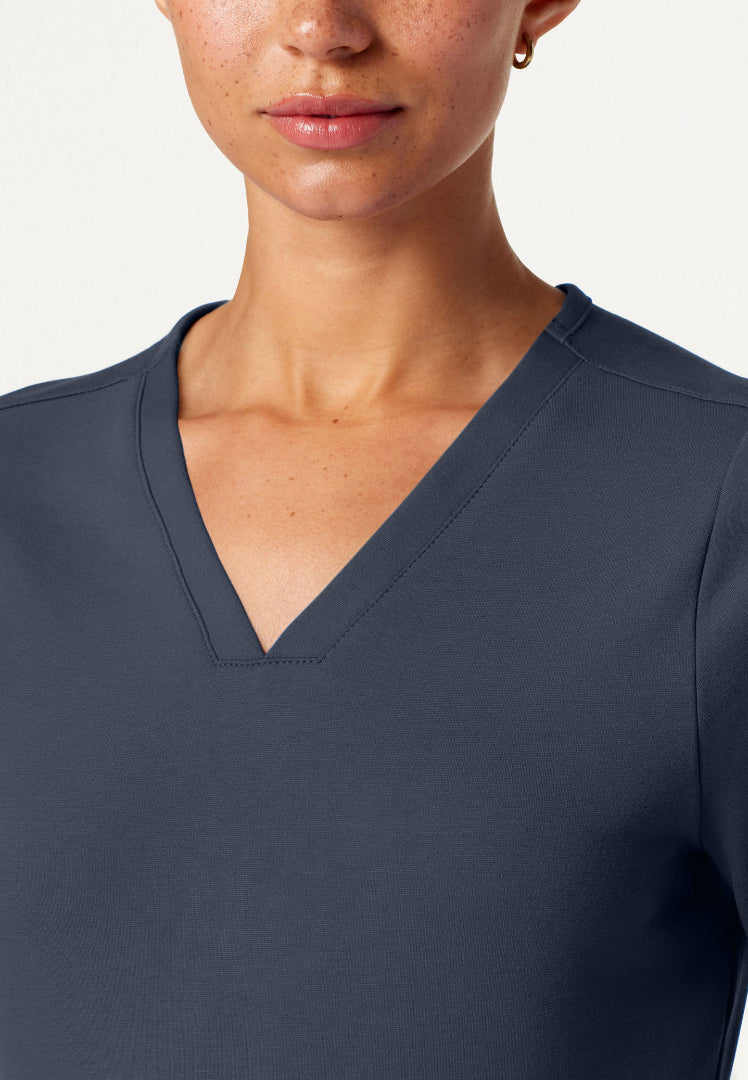 Cesi Slim UltraSOFT Scrub Top - Carbon Gray