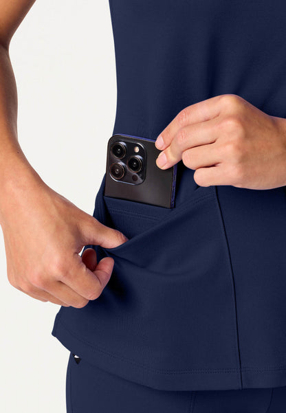 Blusa médica Kass Slim UltraSOFT de 4 bolsillos - Azul marino medianoche