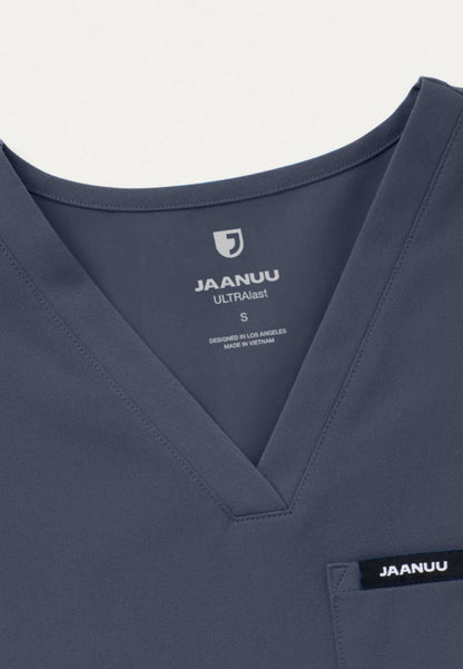 Rhena Essential 1-Pocket Scrub Top - Carbon Gray