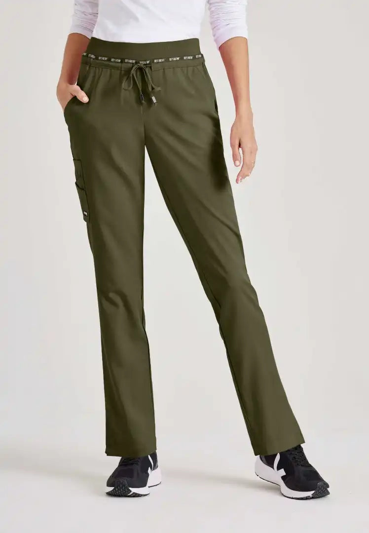 Pantalon d'uniforme médical à jambe fuselée à taille moyenne Serena à 7 poches - Olive