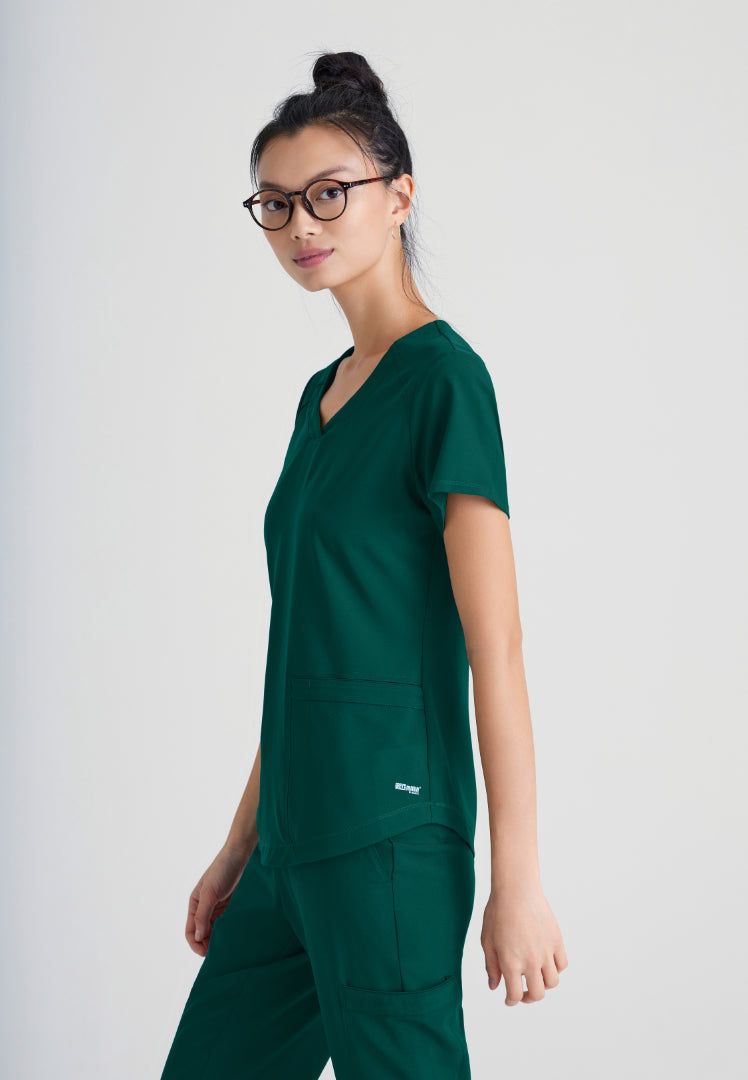 Grey's Anatomy™ Evolve "Rhythm" 2-Pocket Piped V-Neck Top - Hunter Green