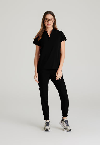 Avery 2-Pocket Scrub Top - Black