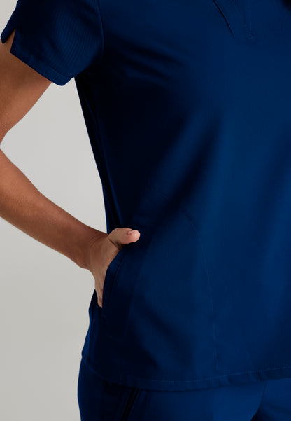 Blusa médica de dos bolsillos Avery - Índigo