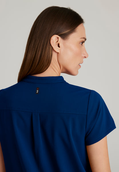 Blusa médica de dos bolsillos Avery - Índigo