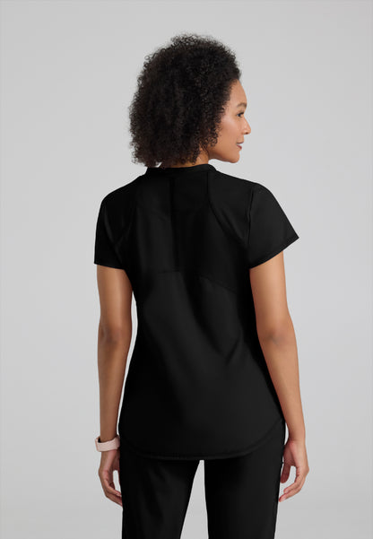 Define 2-Pocket V-Neck Top - Black