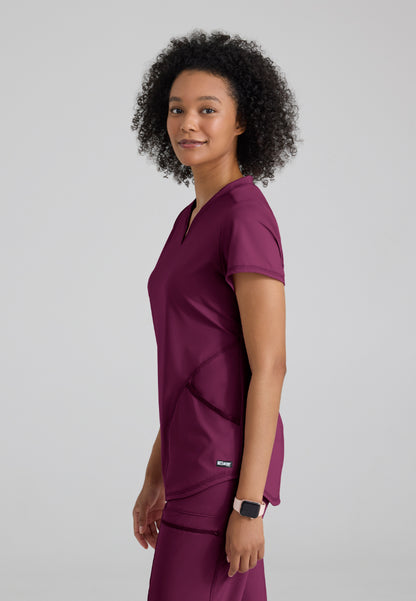 Define 2-Pocket V-Neck Top - Wine