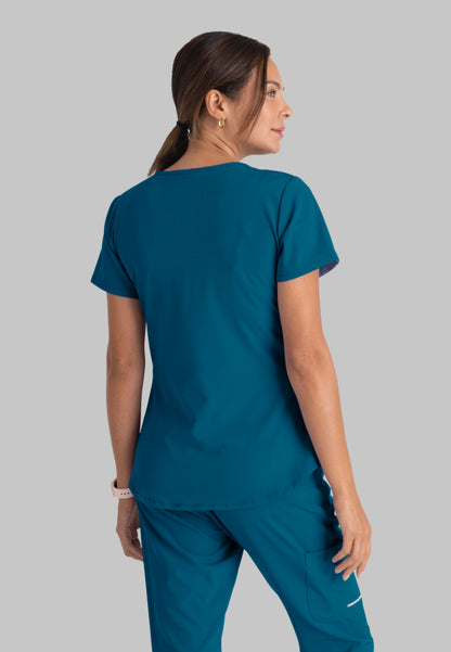 Blusa médica con cuello en V Breeze - Bahama