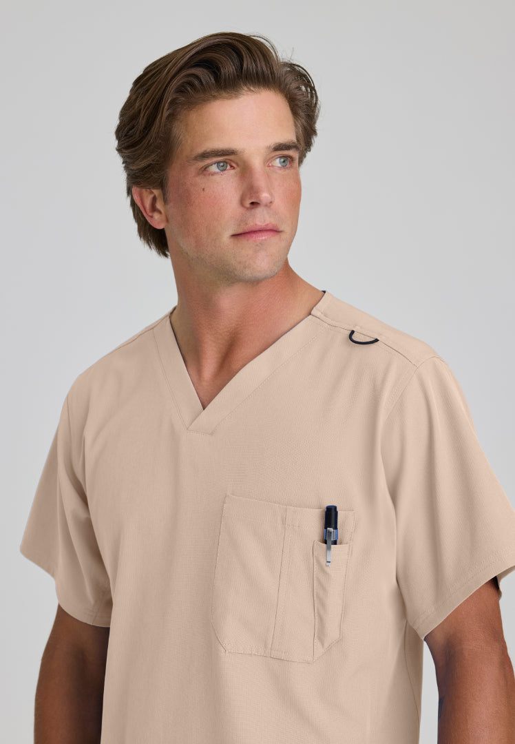 Blusa médica con cuello en V y un bolsillo Structure - Caqui 