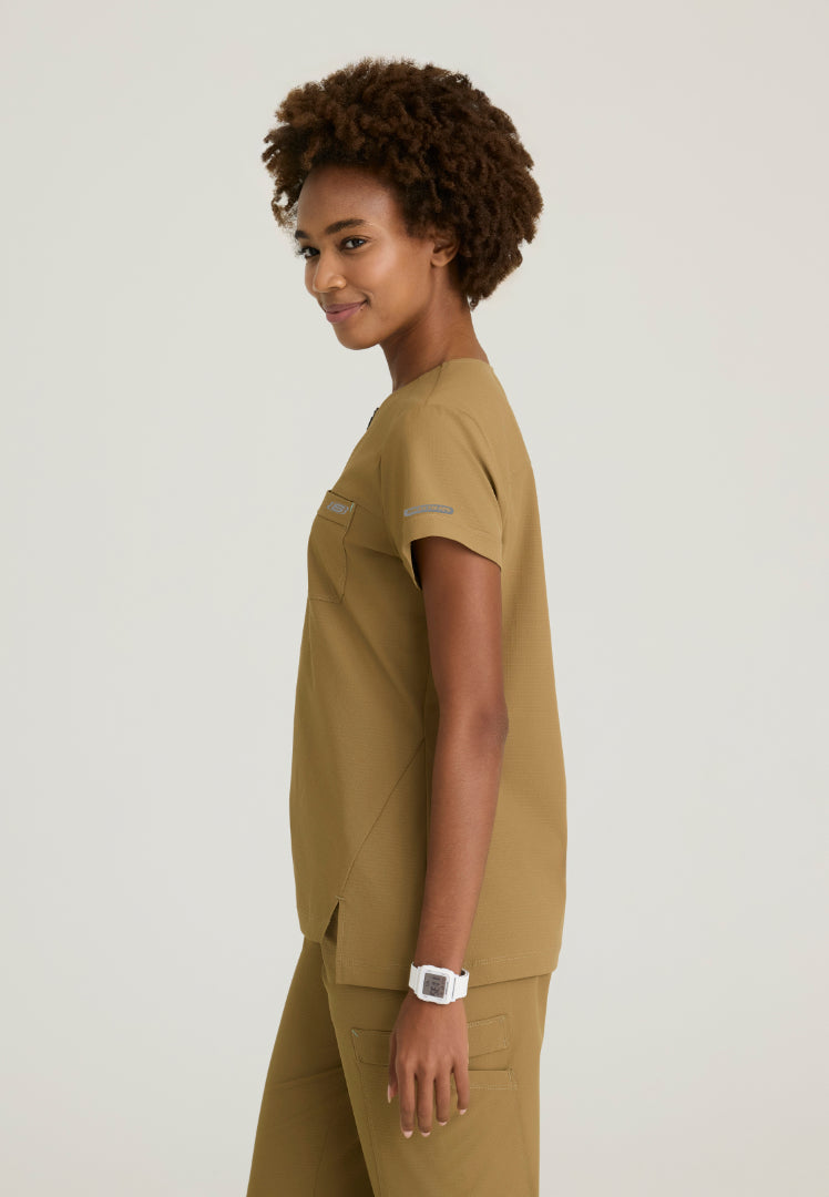 Trek Tuck-In Rounded Neck Scrub Top - Duffle