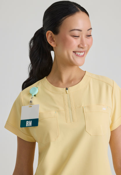 Trek Tuck-In Rounded Neck Scrub Top - Soft Citrine