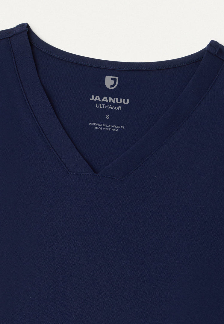 Blusa médica Kass Slim UltraSOFT de 4 bolsillos - Azul marino medianoche