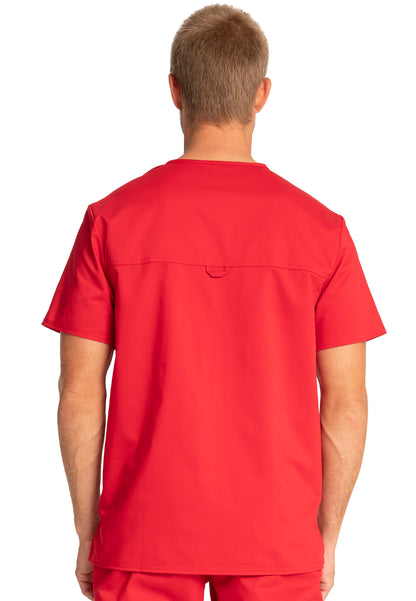 Cherokee Workwear Revolution - Camiseta de cuello en V con pliegues para hombre - Roja