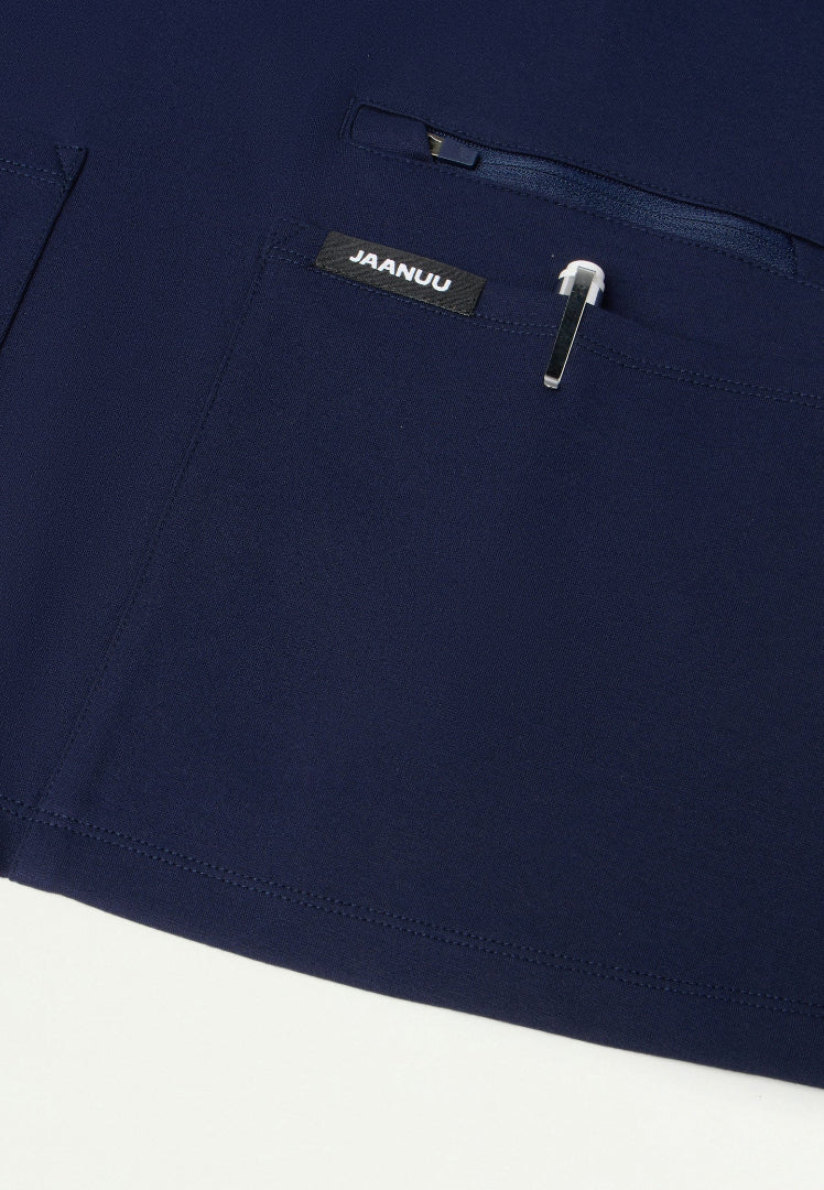 Blusa médica Kass Slim UltraSOFT de 4 bolsillos - Azul marino medianoche