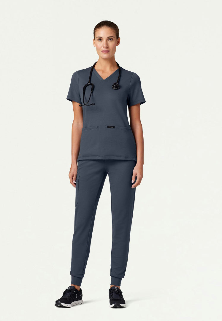 Cesi Slim UltraSOFT Scrub Top - Carbon Gray