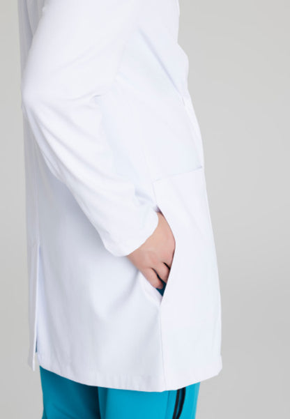 Barco "Verse" 3-Button Lab Coat